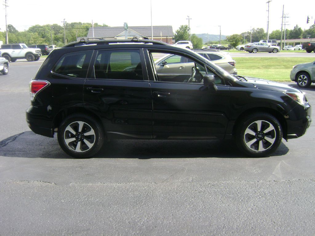 2018 Subaru Forester Image 8
