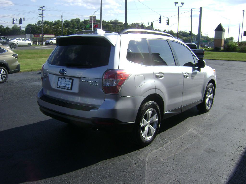 2016 Subaru Forester Image 7
