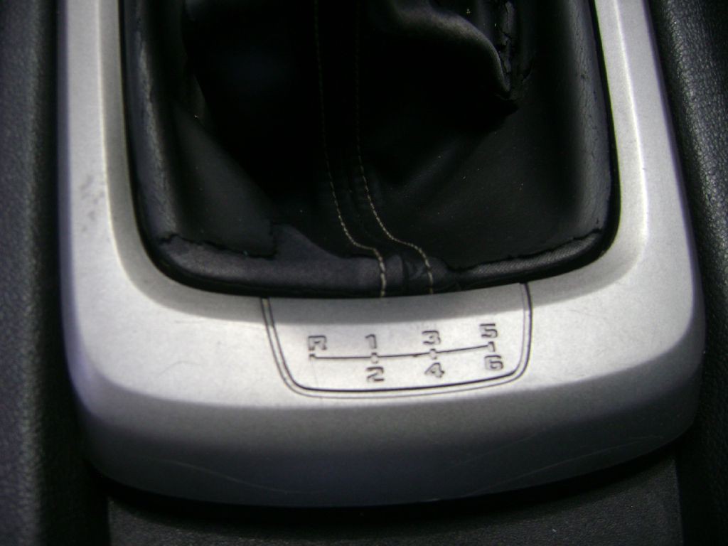 2010 Chevrolet Camaro Image 11