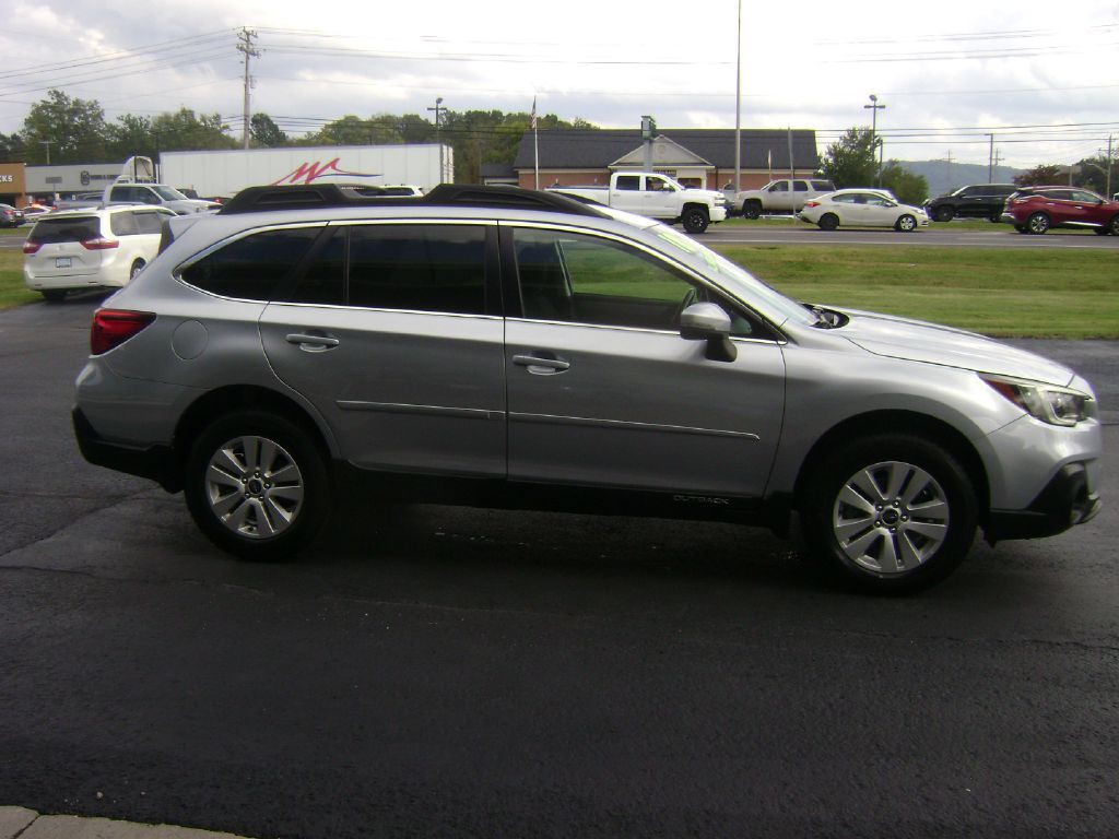 2018 Subaru Outback Image 7