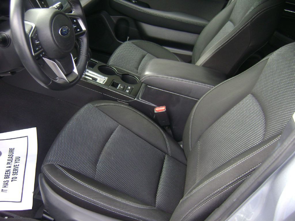 2018 Subaru Outback Image 8