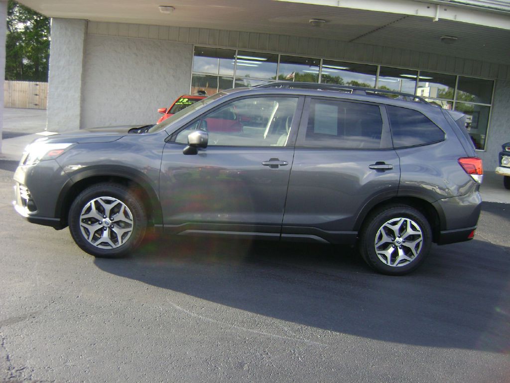 2022 Subaru Forester Image 4