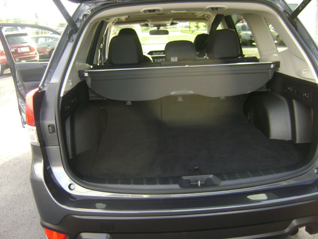 2022 Subaru Forester Image 15