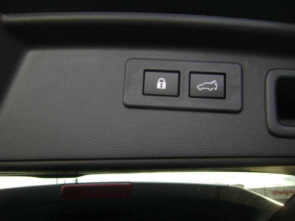 2022 Subaru Forester Image 16