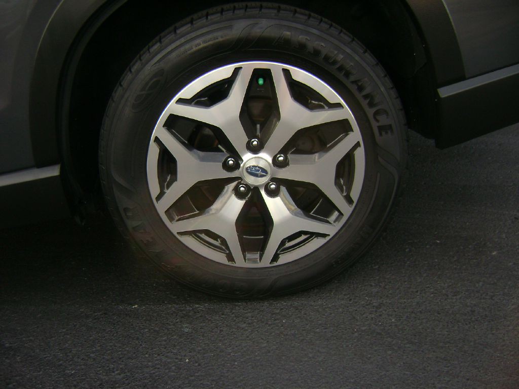 2022 Subaru Forester Image 19