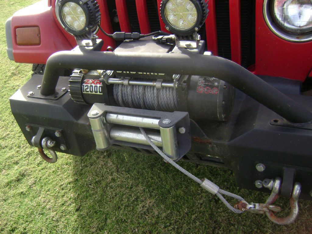 1997 Jeep Wrangler Image 8