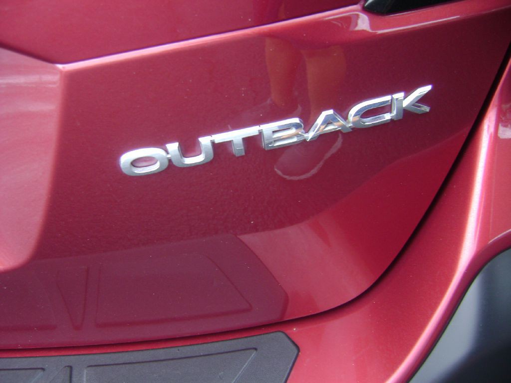 2020 Subaru Outback Image 17