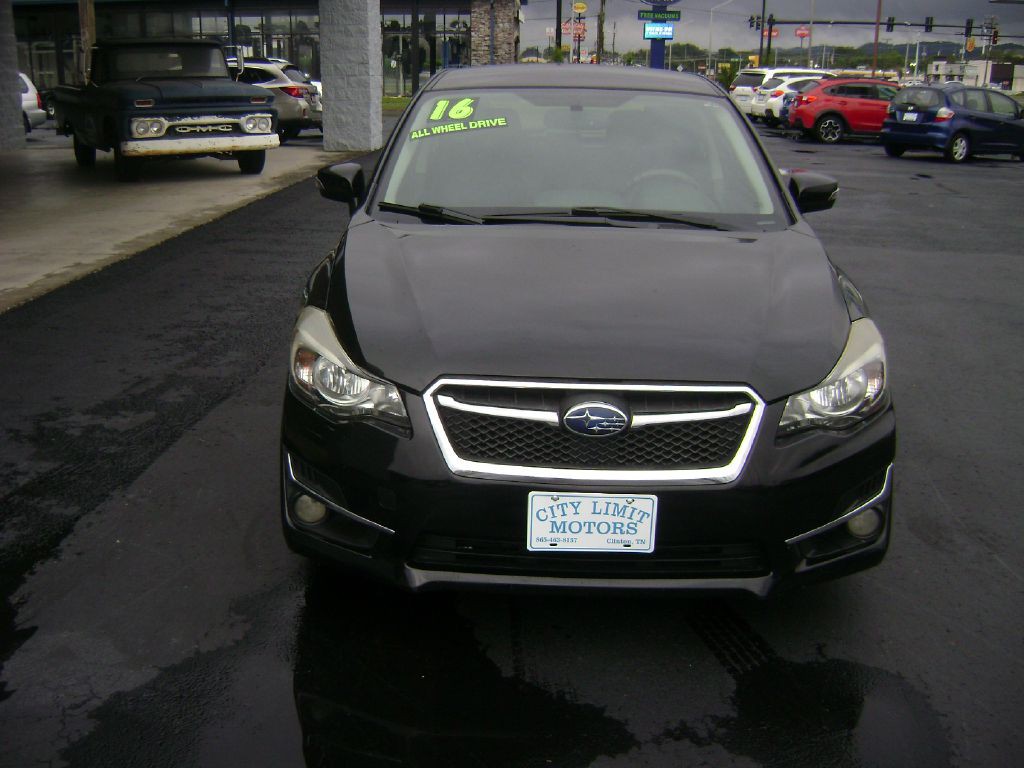 2016 Subaru Impreza Image 2