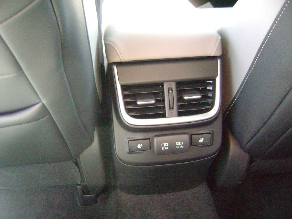 2021 Subaru Legacy Image 16