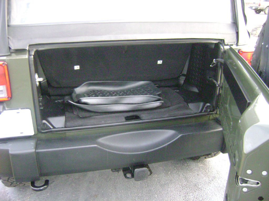 2015 Jeep Wrangler Image 15