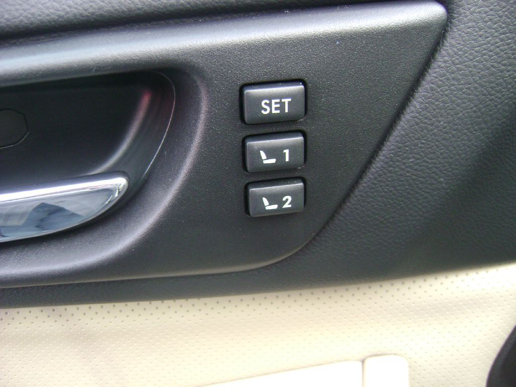 2015 Subaru Outback Image 11