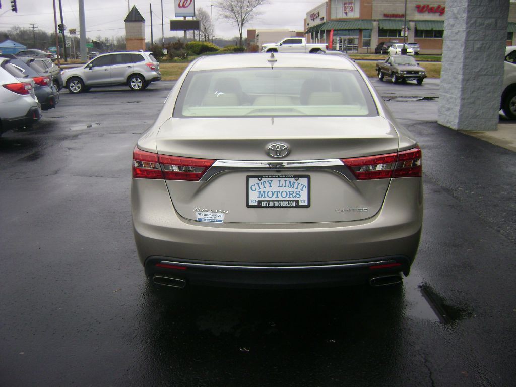 2018 Toyota Avalon Image 6