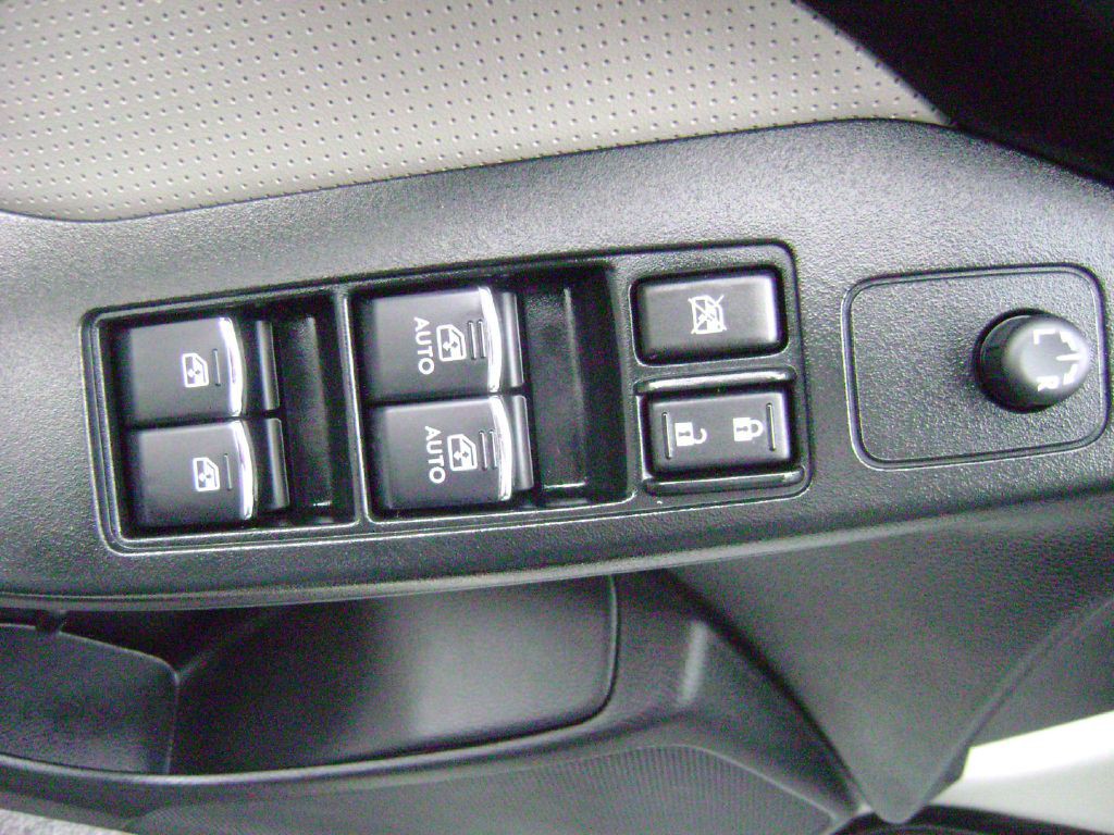 2017 Subaru Forester Image 11