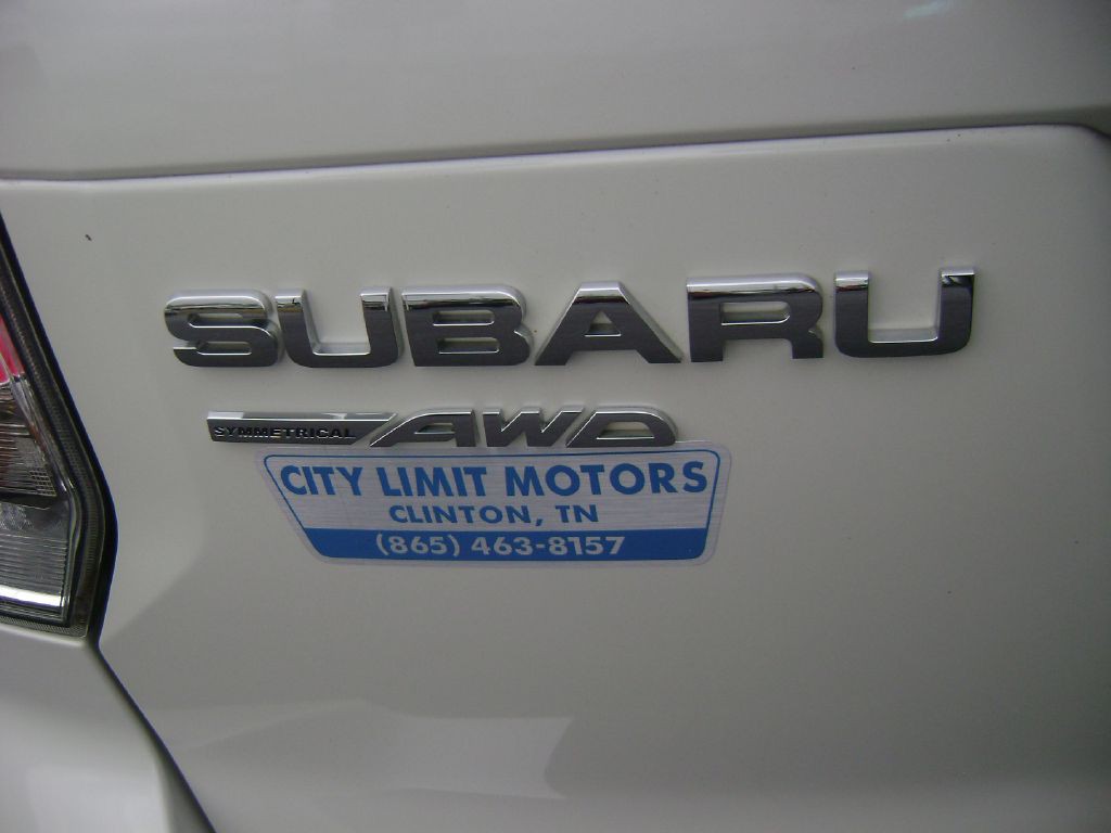 2017 Subaru Forester Image 15