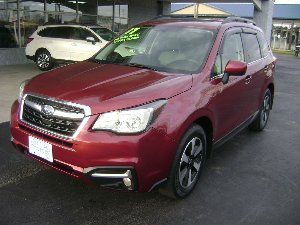 2017 Subaru Forester Image 3