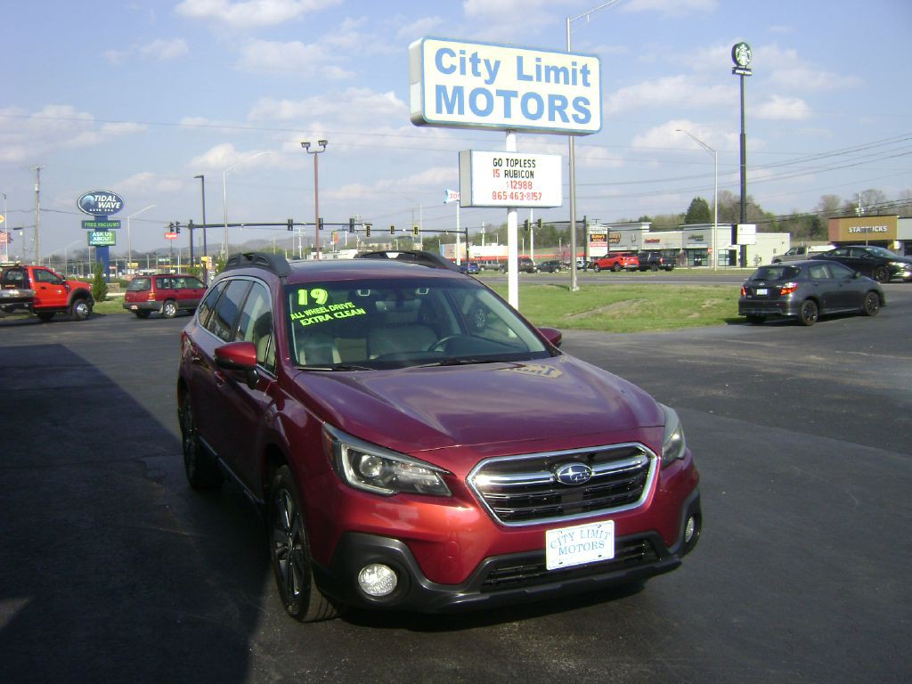 2019 Subaru Outback Image 1
