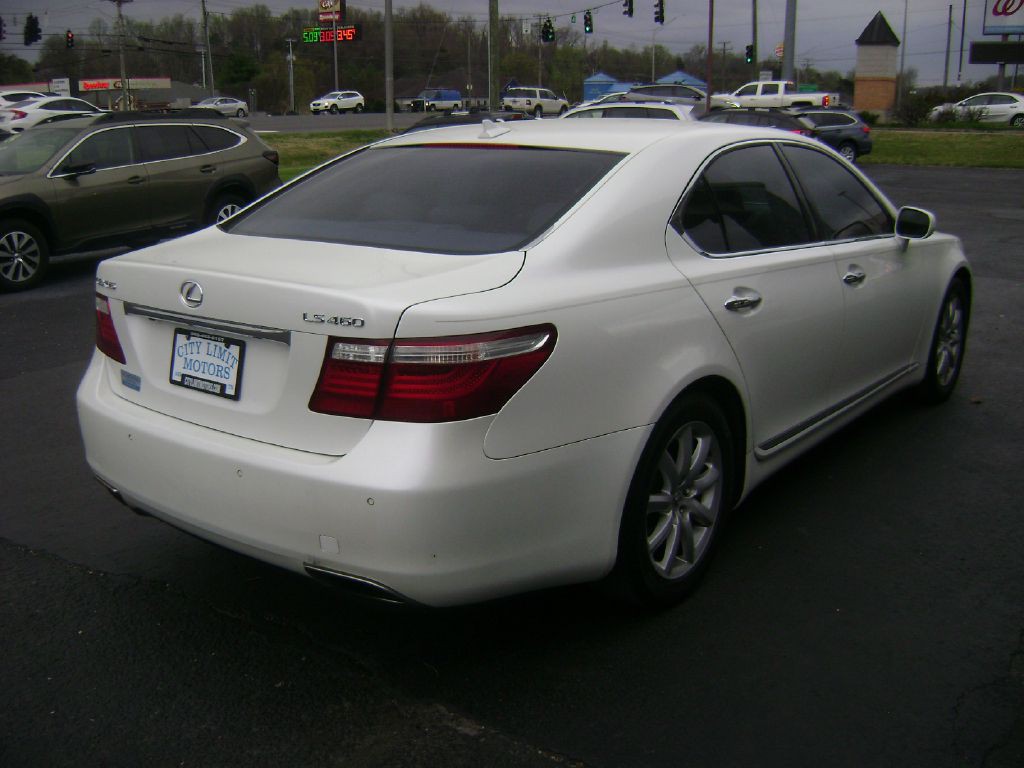 2007 Lexus LS 460 Image 7