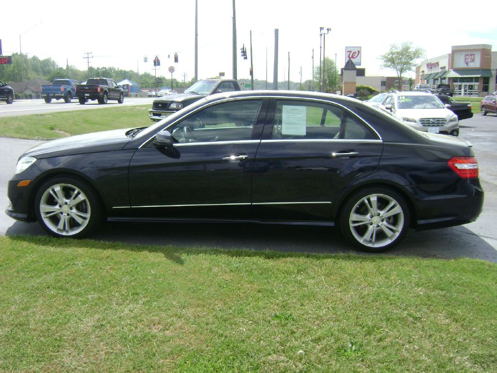 2013 Mercedes-Benz E-Class Image 4