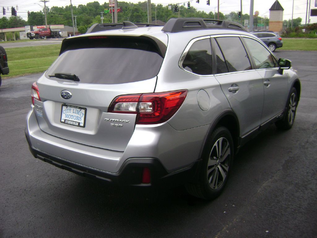 2019 Subaru Outback Image 7