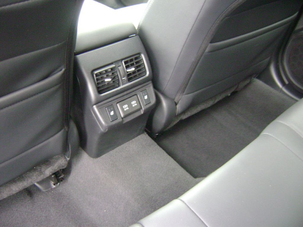 2019 Subaru Outback Image 17