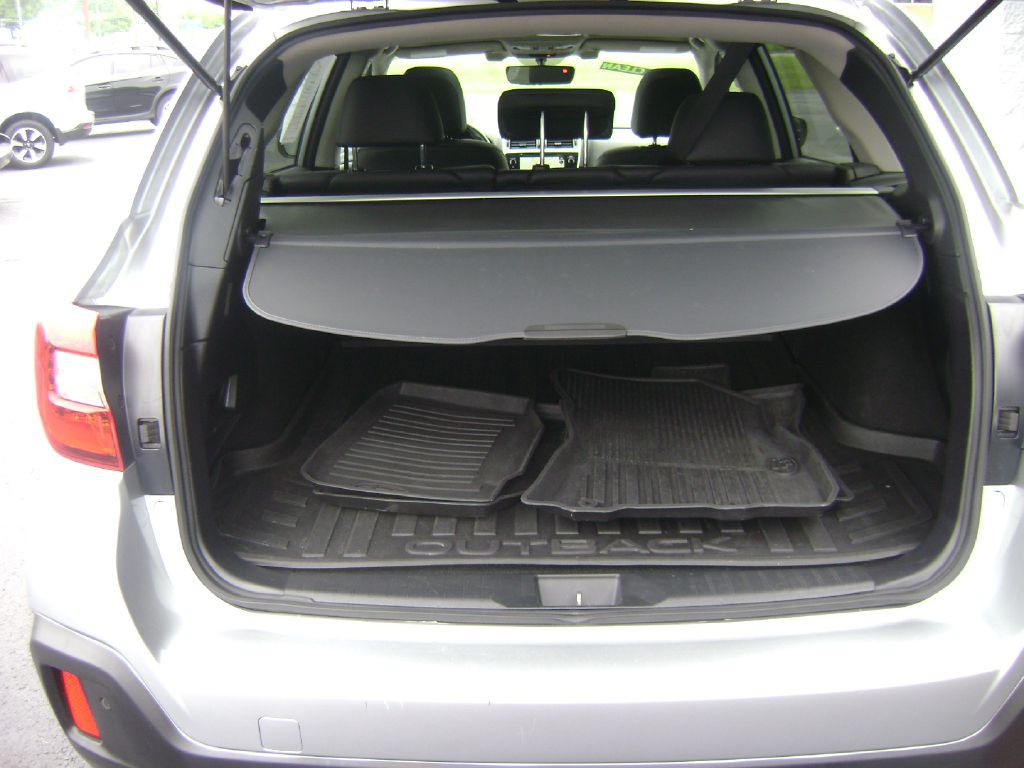 2019 Subaru Outback Image 19