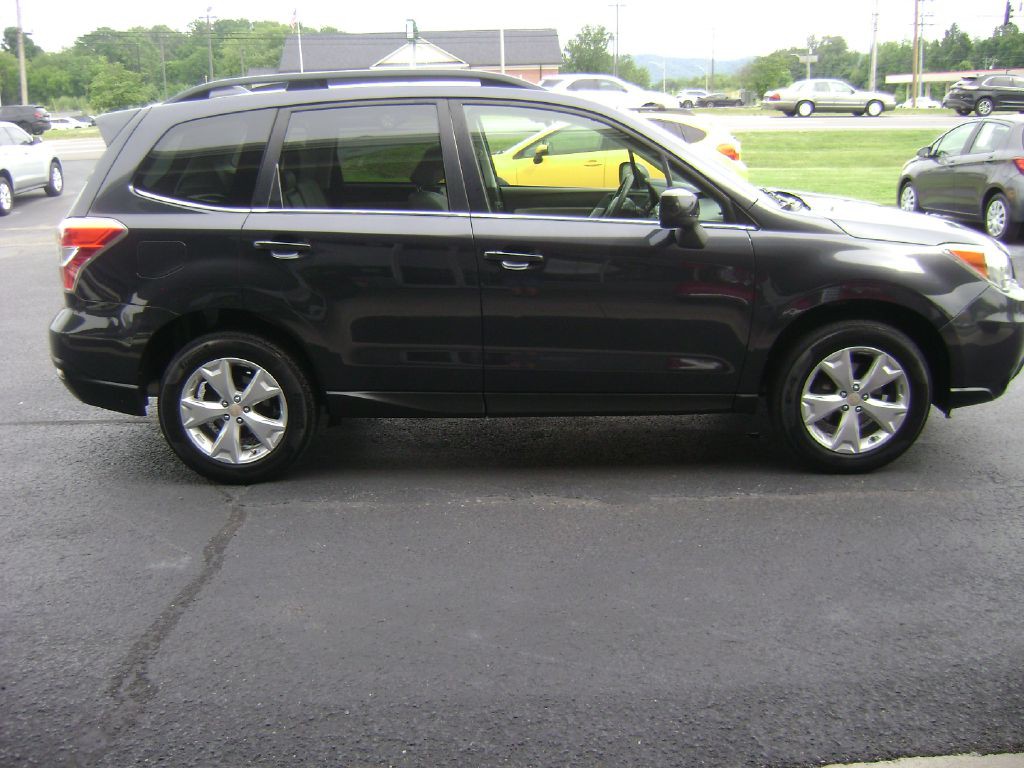 2016 Subaru Forester Image 8