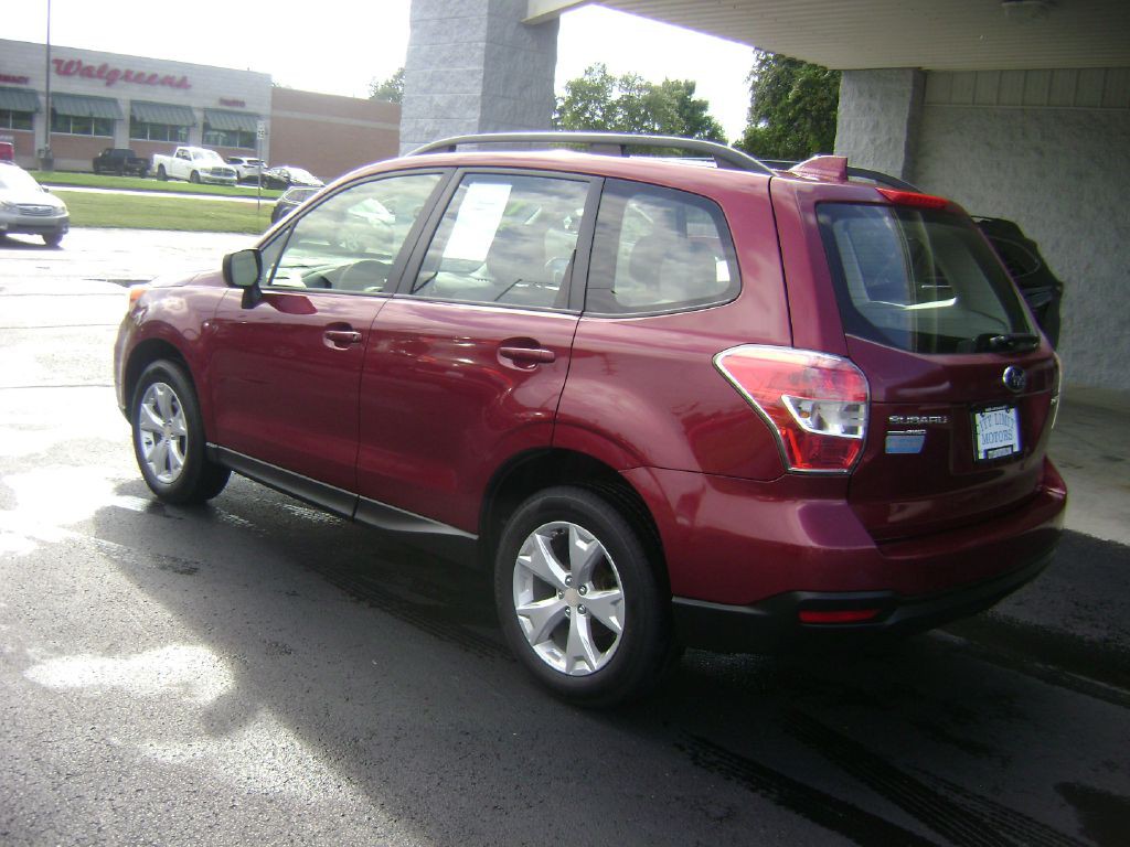 2016 Subaru Forester Image 5