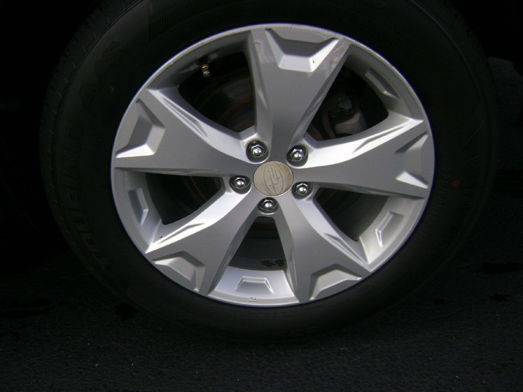 2016 Subaru Forester Image 16