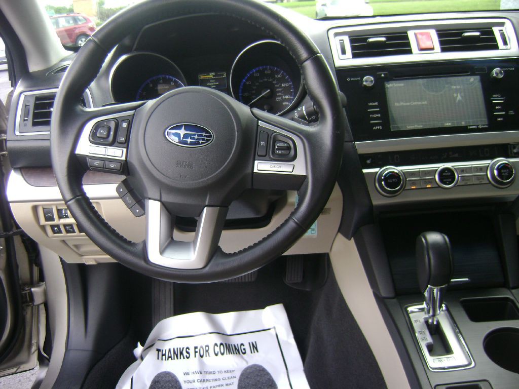 2015 Subaru Outback Image 14