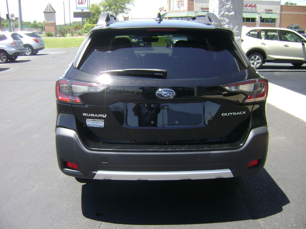 2023 Subaru Outback Image 6
