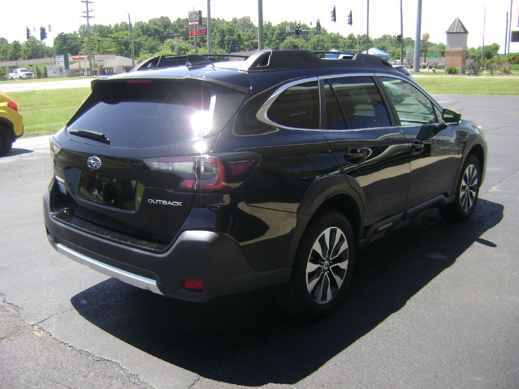 2023 Subaru Outback Image 7