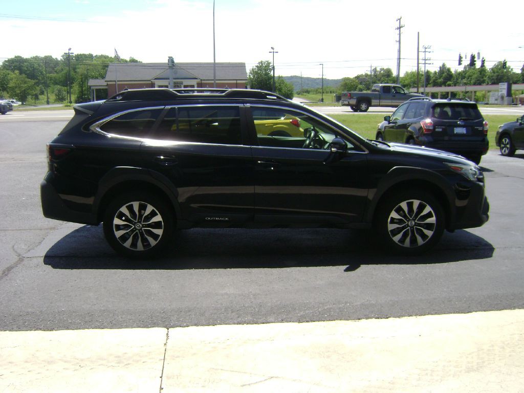 2023 Subaru Outback Image 8