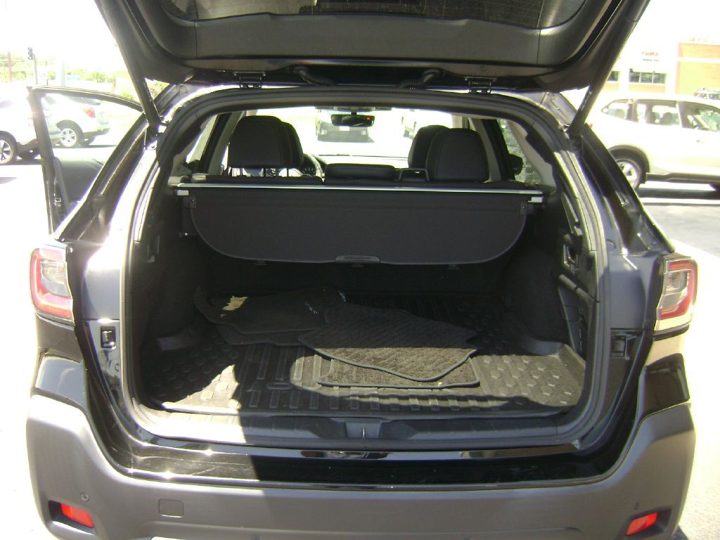2023 Subaru Outback Image 16