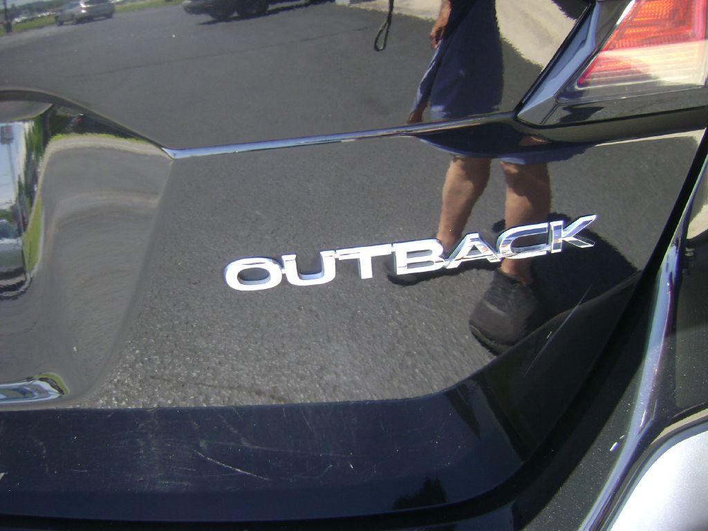 2023 Subaru Outback Image 18