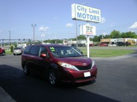 Image for 2014 Toyota Sienna LE ID: 7512192