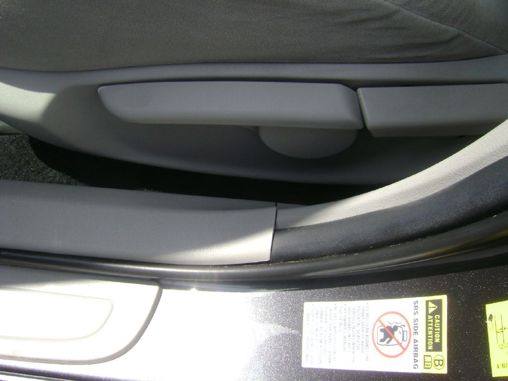 2013 Toyota Corolla Image 11