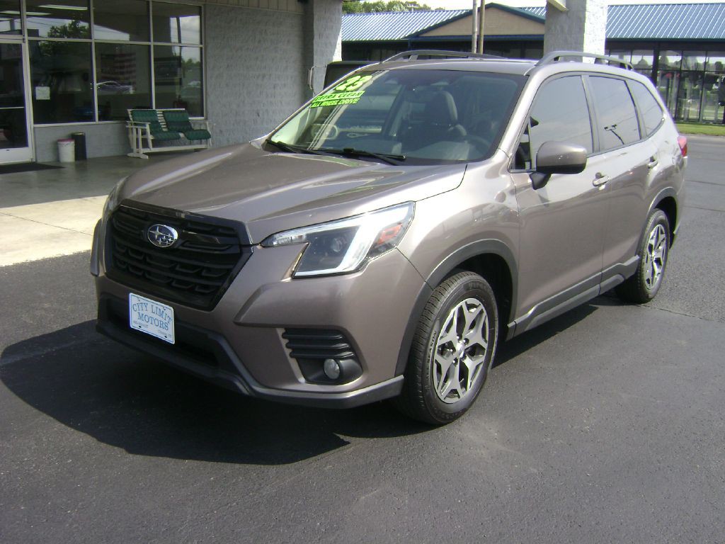 2023 Subaru Forester Image 3