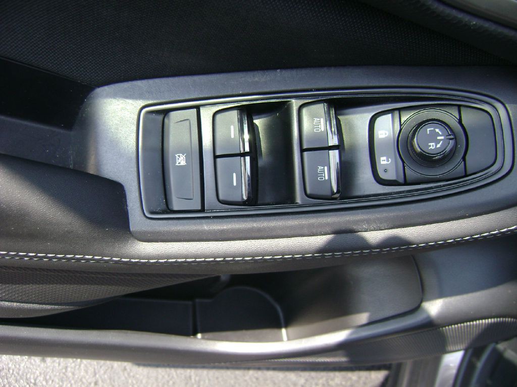 2023 Subaru Forester Image 11