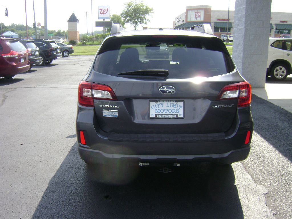 2015 Subaru Outback Image 6