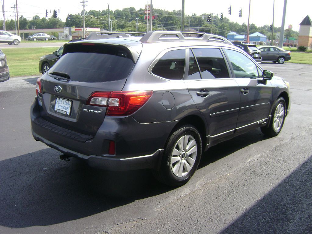 2015 Subaru Outback Image 7