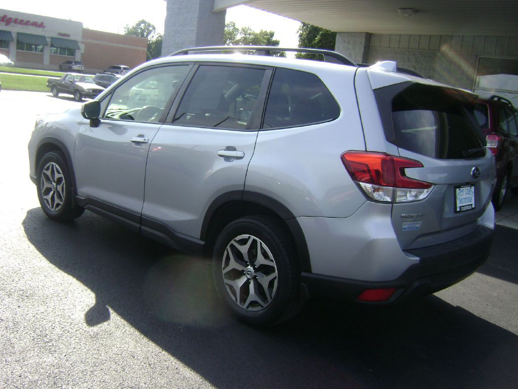 2021 Subaru Forester Image 5