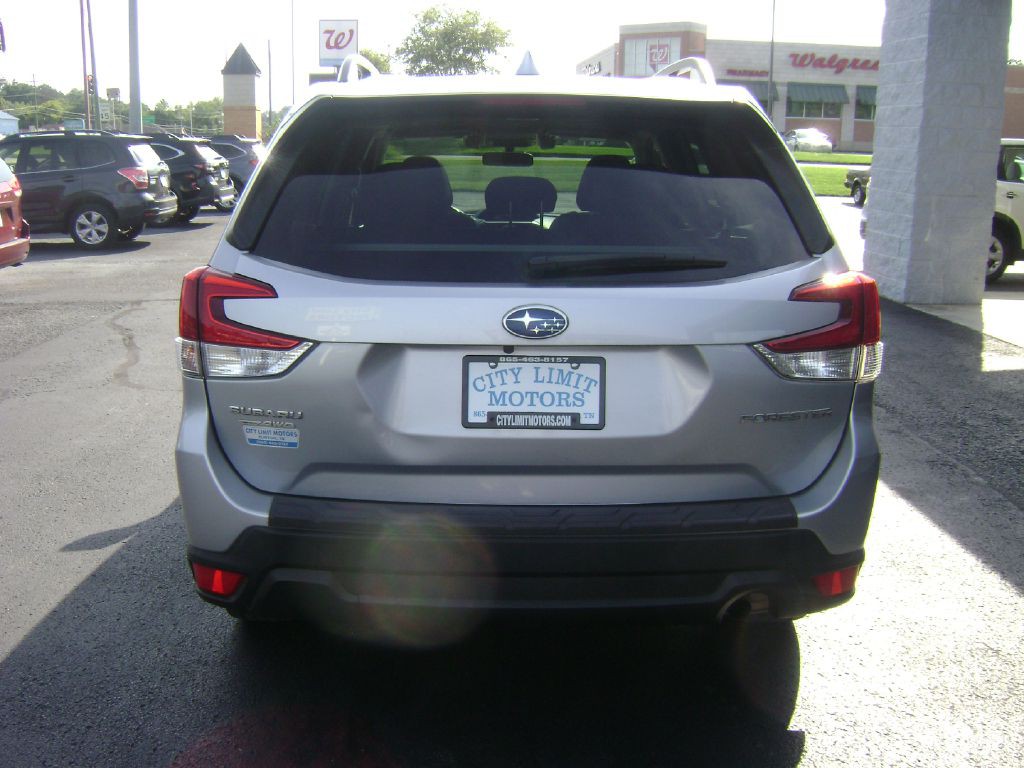 2021 Subaru Forester Image 6