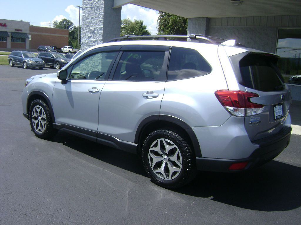 2021 Subaru Forester Image 5