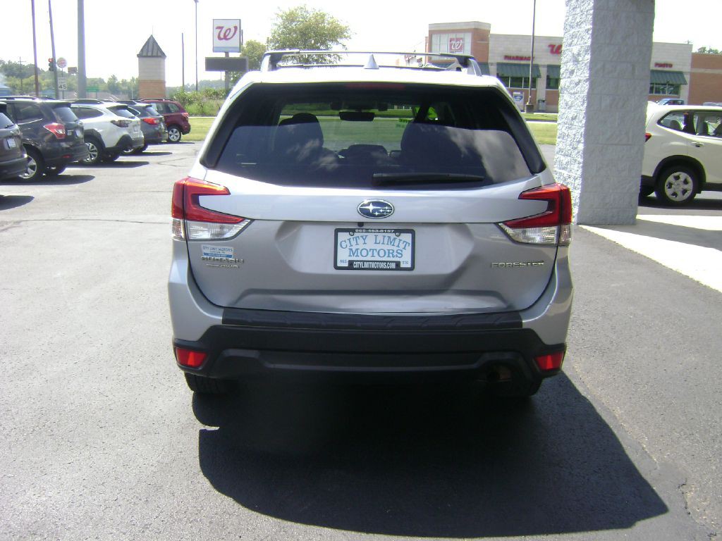 2021 Subaru Forester Image 6