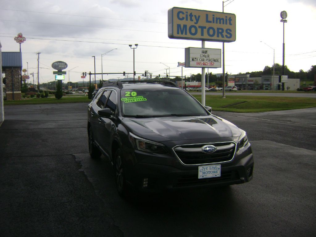 2020 Subaru Outback Image 1