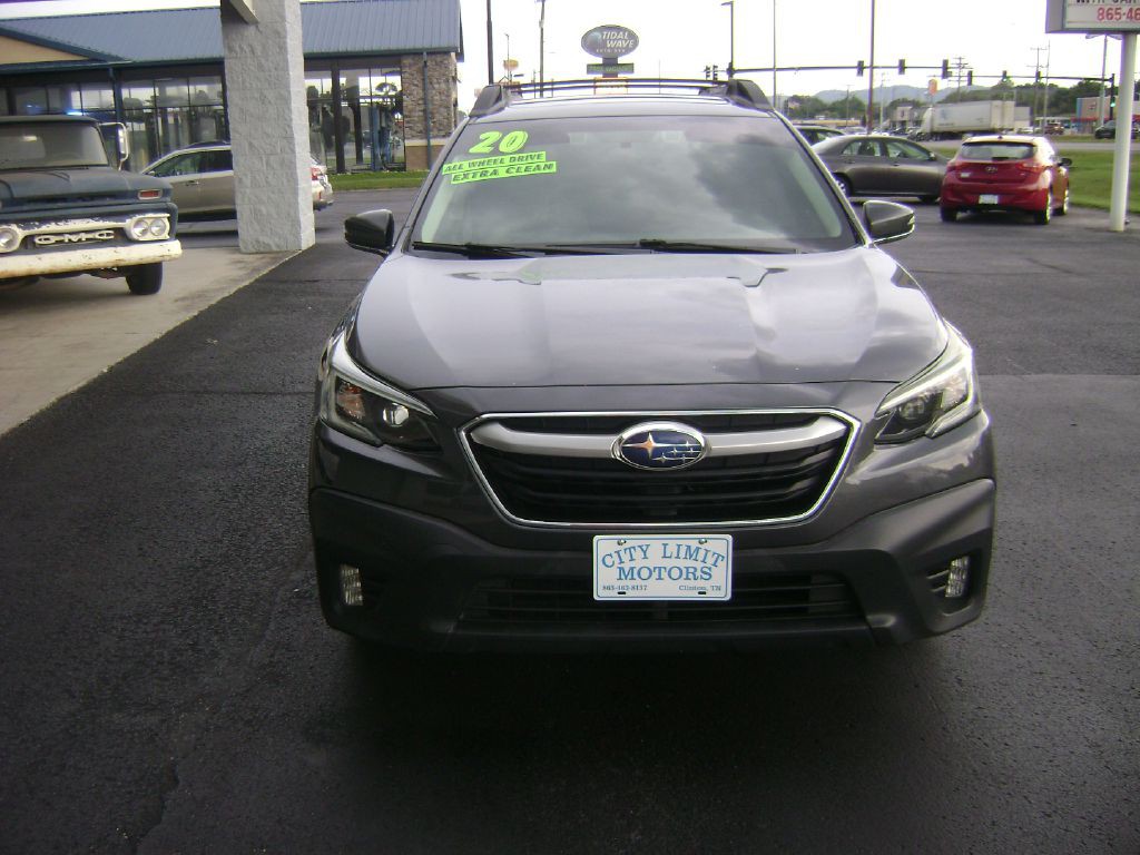 2020 Subaru Outback Image 2