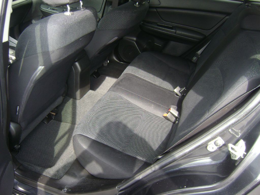 2013 Subaru Impreza Image 11
