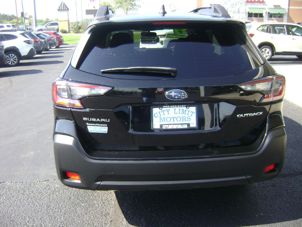 2023 Subaru Outback Image 6