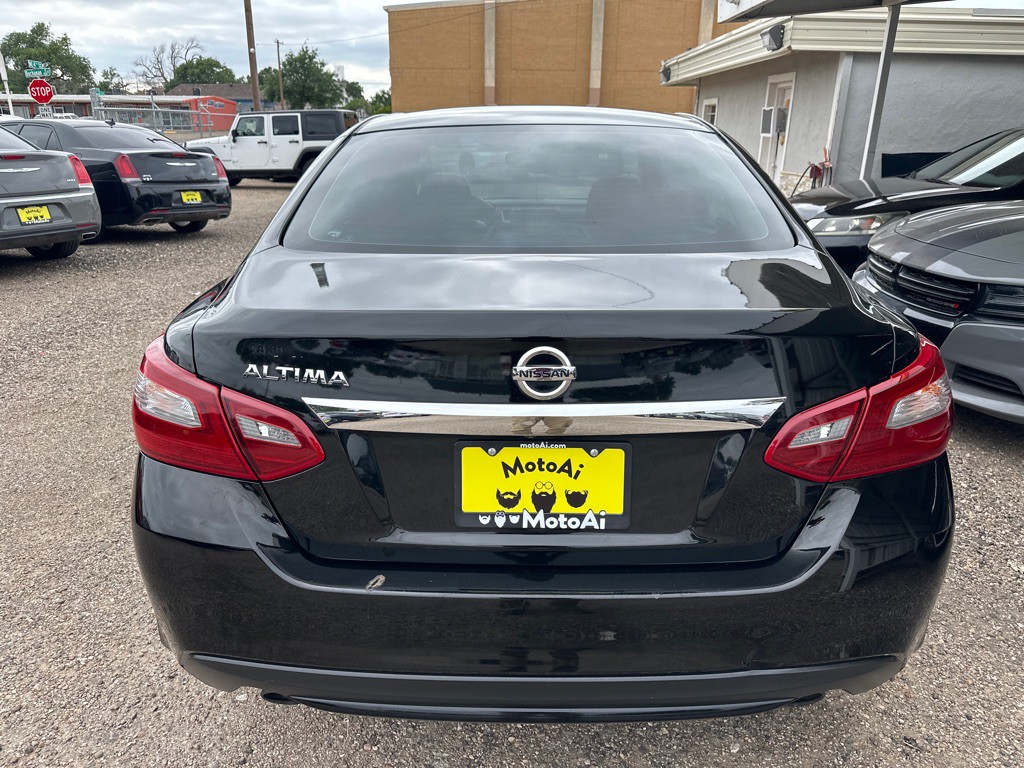 2018 Nissan Altima Image 4
