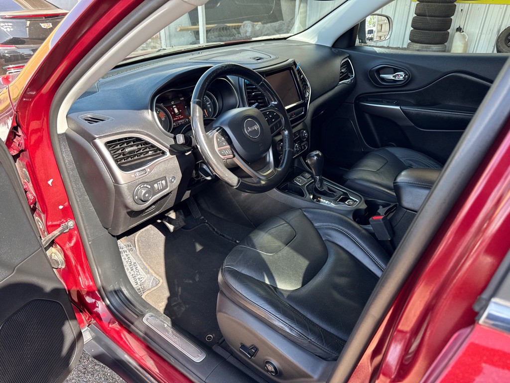 2020 Jeep Cherokee Image 9